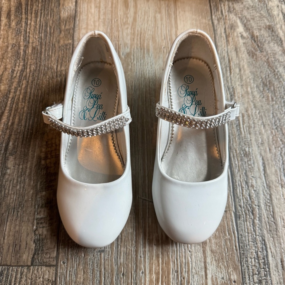 Sweá Pea & Lilli Toddler Pageant Shoes - Size 10 - White With Rhinestone Accent